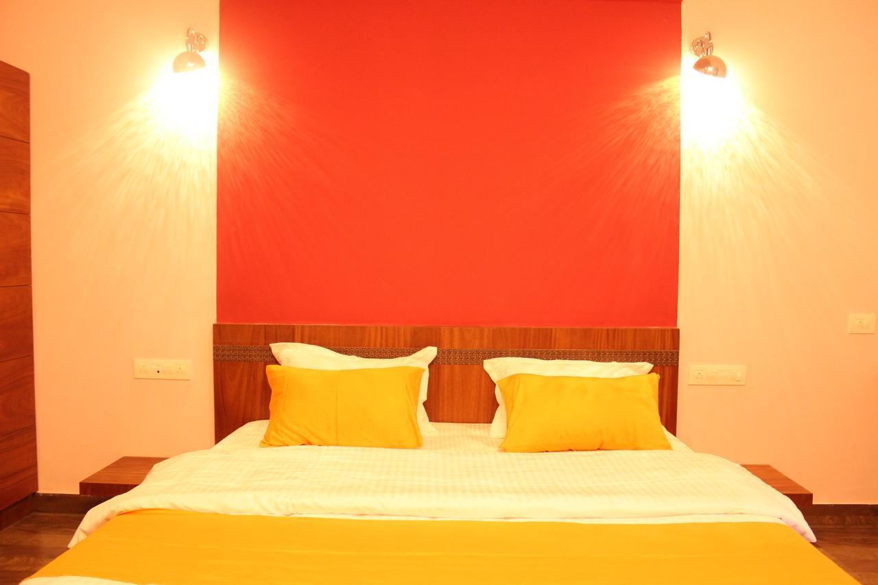 Park Hotel And Resort Kaglipur Luaran gambar