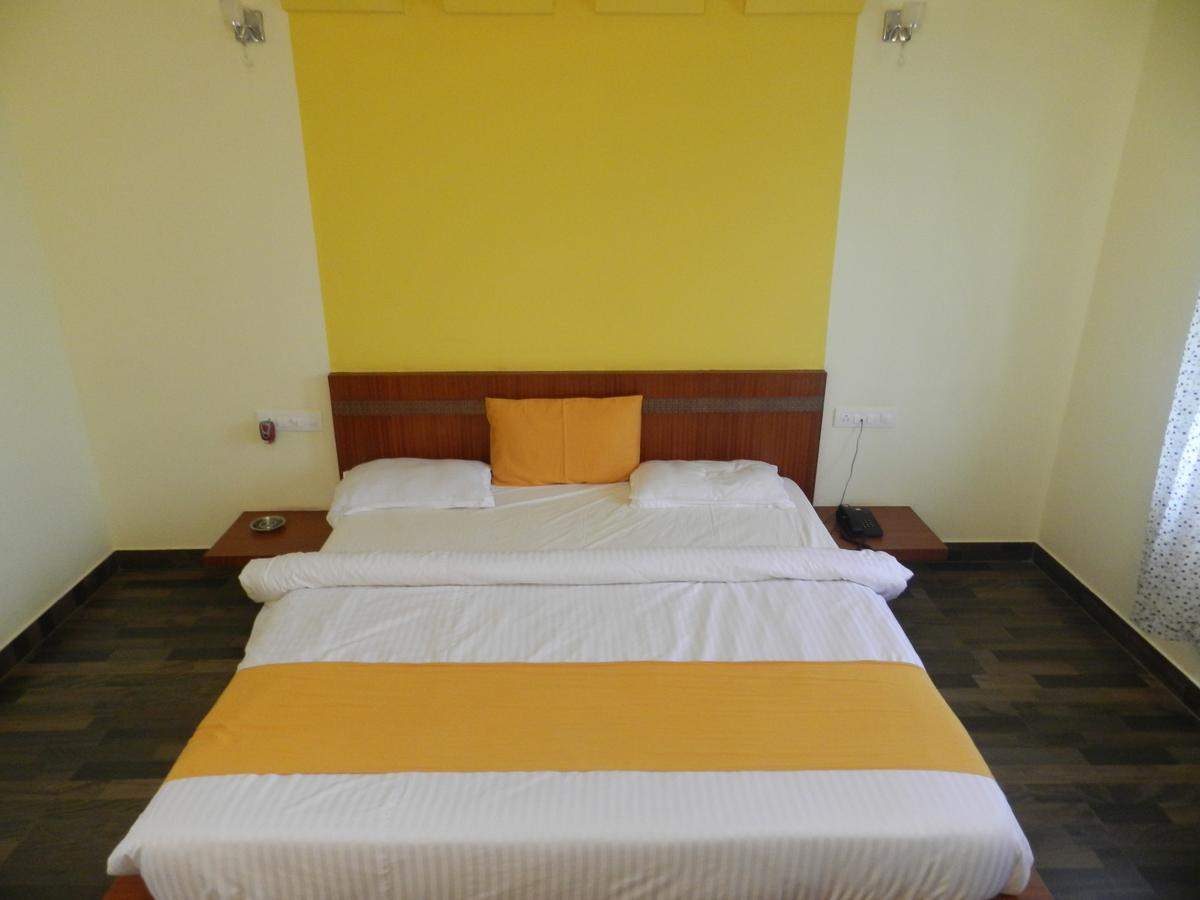 Park Hotel And Resort Kaglipur Luaran gambar