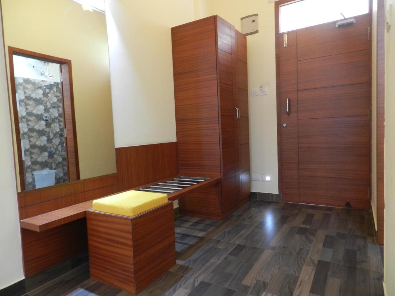Park Hotel And Resort Kaglipur Luaran gambar